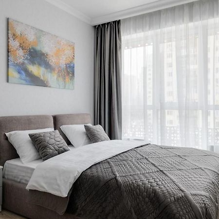Modern New Cozy Apartment Kvartet Railway Station Kiev Ngoại thất bức ảnh
