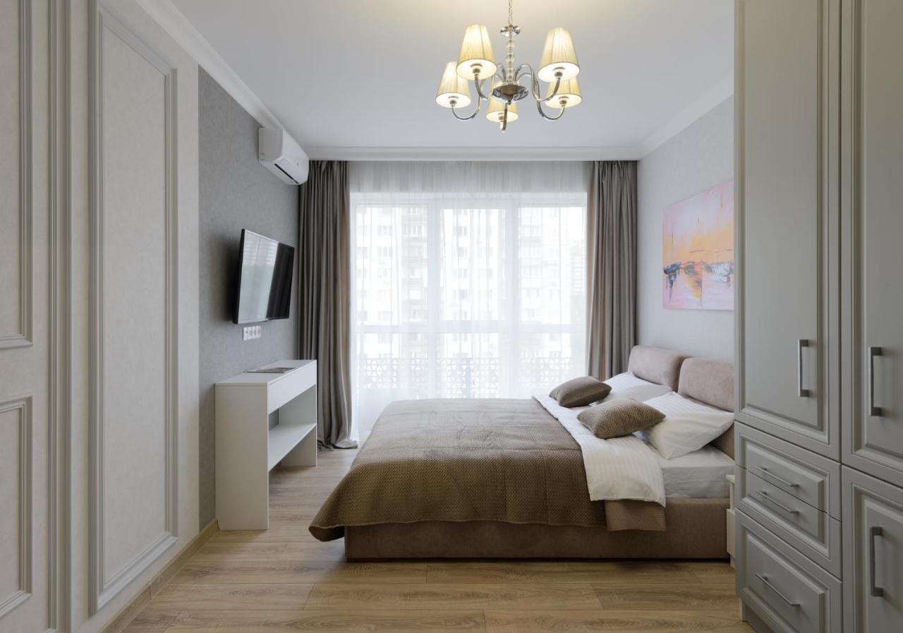 Modern New Cozy Apartment Kvartet Railway Station Kiev Ngoại thất bức ảnh